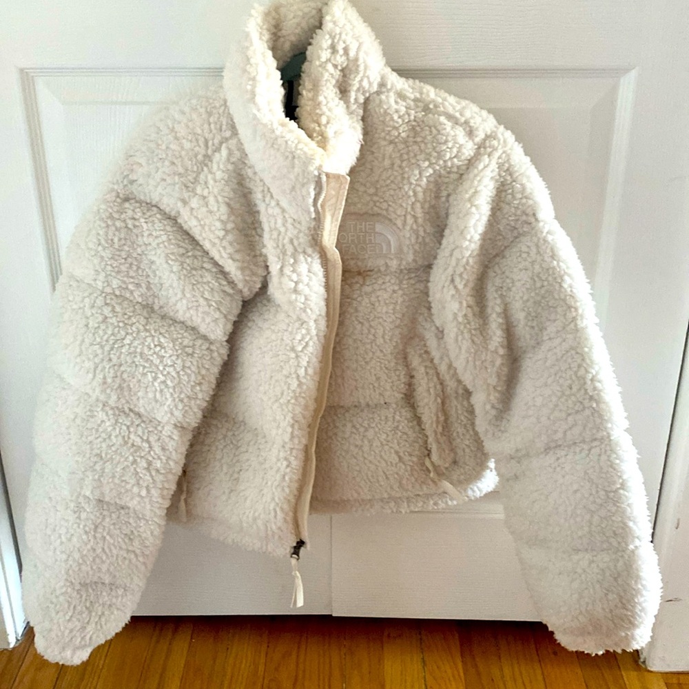 North Face white fleece nupse jacket women size M